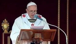 Папа Римский Франциск призвал к мирному решению конфликта на Украине